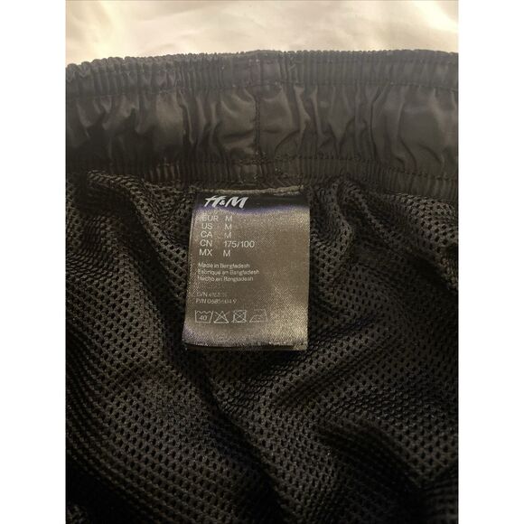H&M Black & White NVRMND Swim Trunks Men’s Medium Repeat Board Shorts Beach - Picture 10 of 10